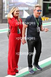 (L to R): Holly Ramsey (GBR) with her father Gordon Ramsey (GBR) Celebrity Chef. 27.03.2022. Formula 1 World Championship, Rd 2, Saudi Arabian Grand Prix, Jeddah, Saudi Arabia, Race Day.