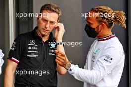 (L to R): Matt Deane (GBR) Mercedes AMG F1 Chief Mechanic with Lewis Hamilton (GBR) Mercedes AMG F1. 27.03.2022. Formula 1 World Championship, Rd 2, Saudi Arabian Grand Prix, Jeddah, Saudi Arabia, Race Day.