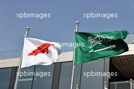 Circuit atmosphere - flags. 24.03.2022. Formula 1 World Championship, Rd 2, Saudi Arabian Grand Prix, Jeddah, Saudi Arabia, Preparation Day.