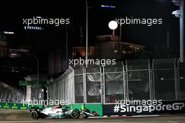 George Russell (GBR) Mercedes AMG F1 W13. 30.09.2022. Formula 1 World Championship, Rd 17, Singapore Grand Prix, Marina Bay Street Circuit, Singapore, Practice Day.
