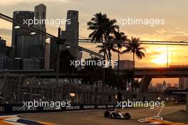 Guanyu Zhou (CHN) Alfa Romeo F1 Team C42. 30.09.2022. Formula 1 World Championship, Rd 17, Singapore Grand Prix, Marina Bay Street Circuit, Singapore, Practice Day.