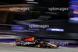 Sergio Perez (MEX) Red Bull Racing RB18. 30.09.2022. Formula 1 World Championship, Rd 17, Singapore Grand Prix, Marina Bay Street Circuit, Singapore, Practice Day.
