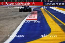 Esteban Ocon (FRA) Alpine F1 Team A522. 30.09.2022. Formula 1 World Championship, Rd 17, Singapore Grand Prix, Marina Bay Street Circuit, Singapore, Practice Day.