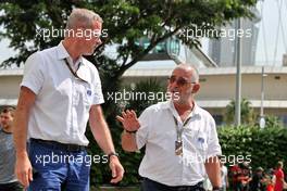 (L to R): Niels Wittich (GER) FIA F1 Race Director and Eduardo Freitas (POR) FIA Race Director. 30.09.2022. Formula 1 World Championship, Rd 17, Singapore Grand Prix, Marina Bay Street Circuit, Singapore, Practice Day.