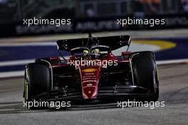 Carlos Sainz Jr (ESP) Ferrari F1-75. 30.09.2022. Formula 1 World Championship, Rd 17, Singapore Grand Prix, Marina Bay Street Circuit, Singapore, Practice Day.