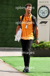 Daniel Ricciardo (AUS) McLaren. 30.09.2022. Formula 1 World Championship, Rd 17, Singapore Grand Prix, Marina Bay Street Circuit, Singapore, Practice Day.