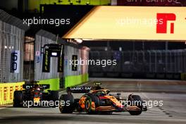 Lando Norris (GBR) McLaren MCL36. 02.10.2022. Formula 1 World Championship, Rd 17, Singapore Grand Prix, Marina Bay Street Circuit, Singapore, Race Day.