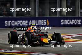 Sergio Perez (MEX) Red Bull Racing RB18. 02.10.2022. Formula 1 World Championship, Rd 17, Singapore Grand Prix, Marina Bay Street Circuit, Singapore, Race Day.