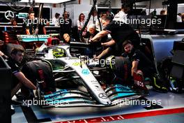 Lewis Hamilton (GBR) Mercedes AMG F1 W13. 01.10.2022. Formula 1 World Championship, Rd 17, Singapore Grand Prix, Marina Bay Street Circuit, Singapore, Qualifying Day.