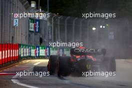 Max Verstappen (NLD), Red Bull Racing  01.10.2022. Formula 1 World Championship, Rd 17, Singapore Grand Prix, Marina Bay Street Circuit, Singapore, Qualifying Day.
