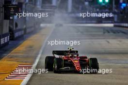 Carlos Sainz Jr (ESP) Ferrari F1-75. 01.10.2022. Formula 1 World Championship, Rd 17, Singapore Grand Prix, Marina Bay Street Circuit, Singapore, Qualifying Day.