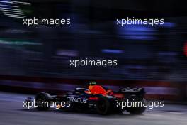 Sergio Perez (MEX) Red Bull Racing RB18. 01.10.2022. Formula 1 World Championship, Rd 17, Singapore Grand Prix, Marina Bay Street Circuit, Singapore, Qualifying Day.