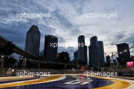 Guanyu Zhou (CHN) Alfa Romeo F1 Team C42. 01.10.2022. Formula 1 World Championship, Rd 17, Singapore Grand Prix, Marina Bay Street Circuit, Singapore, Qualifying Day.