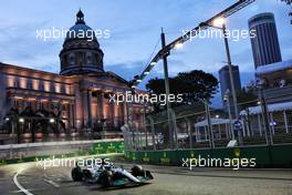 George Russell (GBR) Mercedes AMG F1 W13. 01.10.2022. Formula 1 World Championship, Rd 17, Singapore Grand Prix, Marina Bay Street Circuit, Singapore, Qualifying Day.