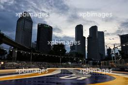 Pierre Gasly (FRA) AlphaTauri AT03. 01.10.2022. Formula 1 World Championship, Rd 17, Singapore Grand Prix, Marina Bay Street Circuit, Singapore, Qualifying Day.
