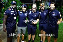 (L to R): Micah Richards (GBR) Former Professional Football Player; Sergio Perez (MEX) Red Bull Racing; Alan Carr (GBR) Comedian; Max Verstappen (NLD) Red Bull Racing; and Jamie Redknapp (GBR) Former Professional Football Player. 29.09.2022. Formula 1 World Championship, Rd 17, Singapore Grand Prix, Marina Bay Street Circuit, Singapore, Preparation Day.