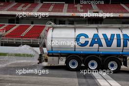 Water tankers soak the circuit. 25.02.2022. Formula One Testing, Day Three, Barcelona, Spain. Friday.