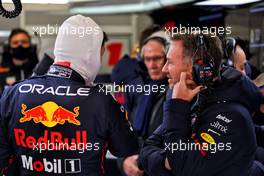 (L to R): Max Verstappen (NLD) Red Bull Racing with Christian Horner (GBR) Red Bull Racing Team Principal. 25.02.2022. Formula One Testing, Day Three, Barcelona, Spain. Friday.