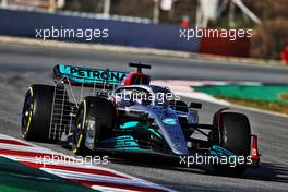 Lewis Hamilton (GBR) Mercedes AMG F1 W13. 24.02.2022. Formula One Testing, Day Two, Barcelona, Spain. Thursday.