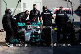 Lewis Hamilton (GBR) Mercedes AMG F1 W13. 24.02.2022. Formula One Testing, Day Two, Barcelona, Spain. Thursday.