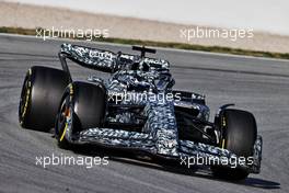 Valtteri Bottas (FIN) Alfa Romeo F1 Team C42. 24.02.2022. Formula One Testing, Day Two, Barcelona, Spain. Thursday.