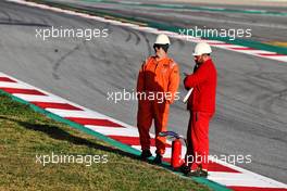 Circuit atmosphere - marshals. 23.02.2022. Formula One Testing, Day One, Barcelona, Spain. Wednesday.