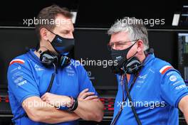 (L to R): Laurent Rossi (FRA) Alpine Chief Executive Officer with Otmar Szafnauer (USA) Alpine F1 Team, Team Principal. 11.03.2022. Formula 1 Testing, Sakhir, Bahrain, Day Two.