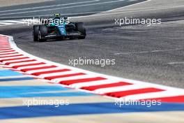 Sebastian Vettel (GER) Aston Martin F1 Team AMR22. 10.03.2022. Formula 1 Testing, Sakhir, Bahrain, Day One.