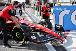 Ferrari F1-75 front wing. 10.03.2022. Formula 1 Testing, Sakhir, Bahrain, Day One.