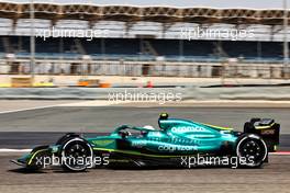 Sebastian Vettel (GER) Aston Martin F1 Team AMR22. 10.03.2022. Formula 1 Testing, Sakhir, Bahrain, Day One.