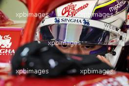 Guanyu Zhou (CHN) Alfa Romeo F1 Team C42. 10.03.2022. Formula 1 Testing, Sakhir, Bahrain, Day One.