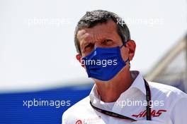 Guenther Steiner (ITA) Haas F1 Team Prinicipal. 10.03.2022. Formula 1 Testing, Sakhir, Bahrain, Day One.