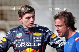 Max Verstappen (NLD) Red Bull Racing and Fernando Alonso (ESP) Alpine F1 Team. 10.03.2022. Formula 1 Testing, Sakhir, Bahrain, Day One.