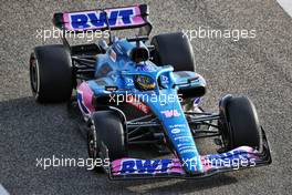 Fernando Alonso (ESP) Alpine F1 Team A522. 10.03.2022. Formula 1 Testing, Sakhir, Bahrain, Day One.