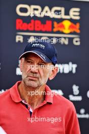 Adrian Newey (GBR) Red Bull Racing Chief Technical Officer. 10.03.2022. Formula 1 Testing, Sakhir, Bahrain, Day One.