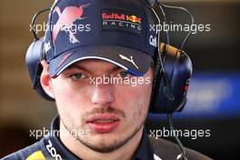 Max Verstappen (NLD) Red Bull Racing. 18.11.2022. Formula 1 World Championship, Rd 22, Abu Dhabi Grand Prix, Yas Marina Circuit, Abu Dhabi, Practice Day.