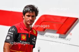 Carlos Sainz Jr (ESP) Ferrari. 18.11.2022. Formula 1 World Championship, Rd 22, Abu Dhabi Grand Prix, Yas Marina Circuit, Abu Dhabi, Practice Day.