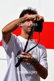 Daniel Ricciardo (AUS) McLaren. 18.11.2022. Formula 1 World Championship, Rd 22, Abu Dhabi Grand Prix, Yas Marina Circuit, Abu Dhabi, Practice Day.