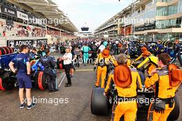 Daniel Ricciardo (AUS) McLaren MCL36 on the grid. 20.11.2022. Formula 1 World Championship, Rd 22, Abu Dhabi Grand Prix, Yas Marina Circuit, Abu Dhabi, Race Day.