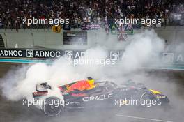 Max Verstappen (NLD), Red Bull Racing  20.11.2022. Formula 1 World Championship, Rd 22, Abu Dhabi Grand Prix, Yas Marina Circuit, Abu Dhabi, Race Day.