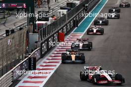 Mick Schumacher (GER) Haas VF-22. 20.11.2022. Formula 1 World Championship, Rd 22, Abu Dhabi Grand Prix, Yas Marina Circuit, Abu Dhabi, Race Day.