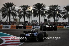 Alexander Albon (THA) Williams Racing FW44. 20.11.2022. Formula 1 World Championship, Rd 22, Abu Dhabi Grand Prix, Yas Marina Circuit, Abu Dhabi, Race Day.