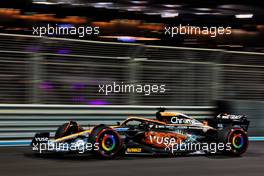 Daniel Ricciardo (AUS) McLaren MCL36. 19.11.2022. Formula 1 World Championship, Rd 22, Abu Dhabi Grand Prix, Yas Marina Circuit, Abu Dhabi, Qualifying Day.