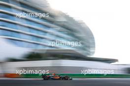 Daniel Ricciardo (AUS), McLaren F1 Team  19.11.2022. Formula 1 World Championship, Rd 22, Abu Dhabi Grand Prix, Yas Marina Circuit, Abu Dhabi, Qualifying Day.