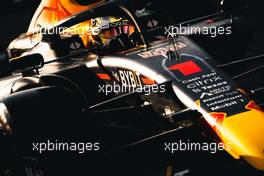 Max Verstappen (NLD) Red Bull Racing RB18. 19.11.2022. Formula 1 World Championship, Rd 22, Abu Dhabi Grand Prix, Yas Marina Circuit, Abu Dhabi, Qualifying Day.