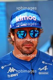 Fernando Alonso (ESP) Alpine F1 Team. 17.11.2022. Formula 1 World Championship, Rd 22, Abu Dhabi Grand Prix, Yas Marina Circuit, Abu Dhabi, Preparation Day.