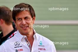 Toto Wolff (GER) Mercedes AMG F1 Shareholder and Executive Director at a team photograph. 17.11.2022. Formula 1 World Championship, Rd 22, Abu Dhabi Grand Prix, Yas Marina Circuit, Abu Dhabi, Preparation Day.