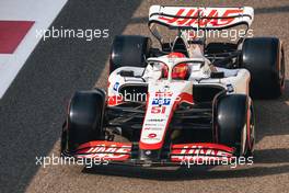 Pietro Fittipaldi (BRA) Haas VF-22 Reserve Driver. 22.11.2022. Formula 1 Testing, Yas Marina Circuit, Abu Dhabi, Tuesday.