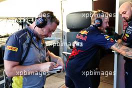 Pirelli tyre engineer with Red Bull Racing. 21.10.2022. Formula 1 World Championship, Rd 19, United States Grand Prix, Austin, Texas, USA, Practice Day.