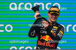 Race winner Max Verstappen (NLD) Red Bull Racing celebrates on the podium. 23.10.2022. Formula 1 World Championship, Rd 19, United States Grand Prix, Austin, Texas, USA, Race Day.